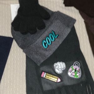 E2DJ youth hat, scarf and glove patch set